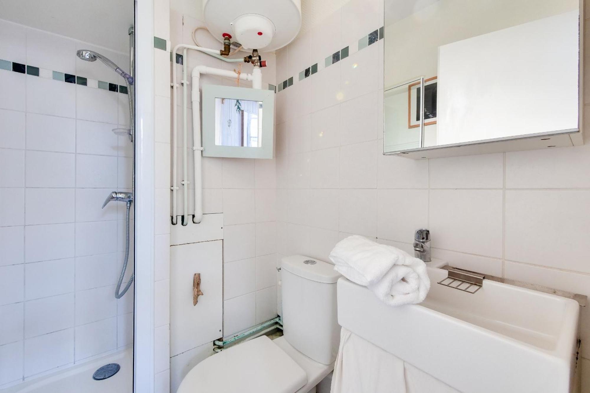 La Suite 24 - Studio Avec Terrasse A 100M Du Port De Saint-Martin-de-Ré Eksteriør billede